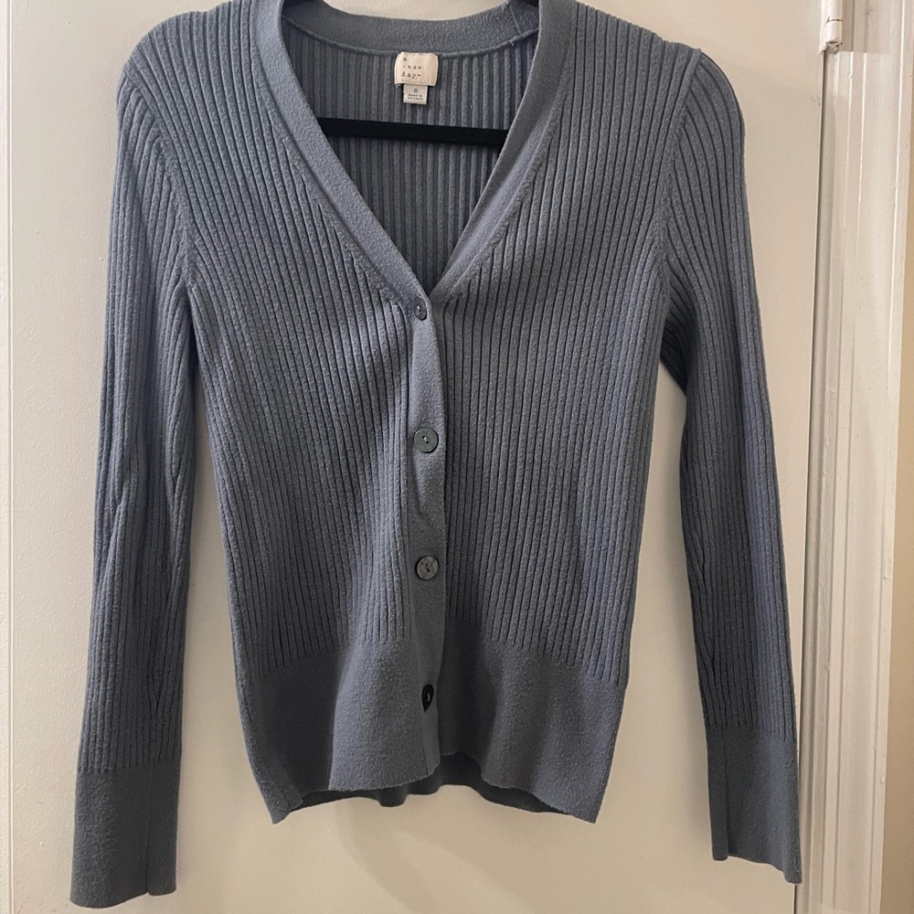 A New Day Slate Blue Ribbed V-Neck Button Cardigan Small